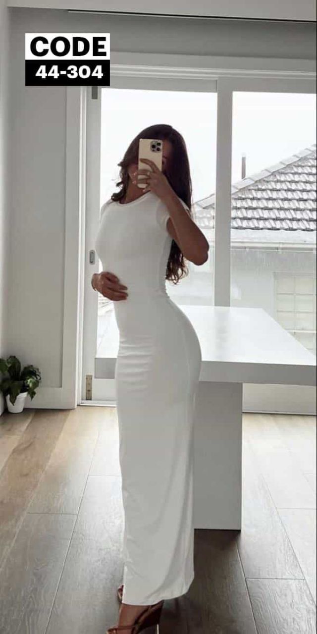 ملابس نسائية