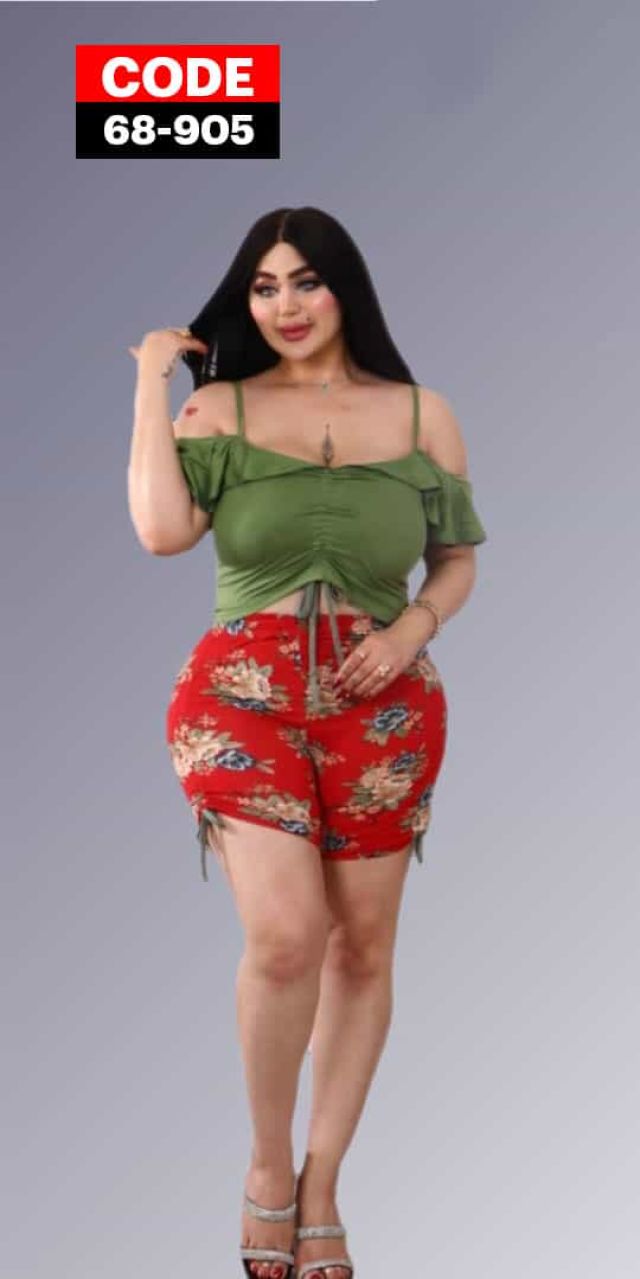 ملابس نسائية