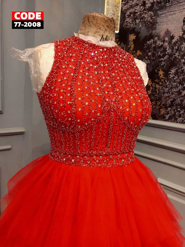 ملابس نسائية